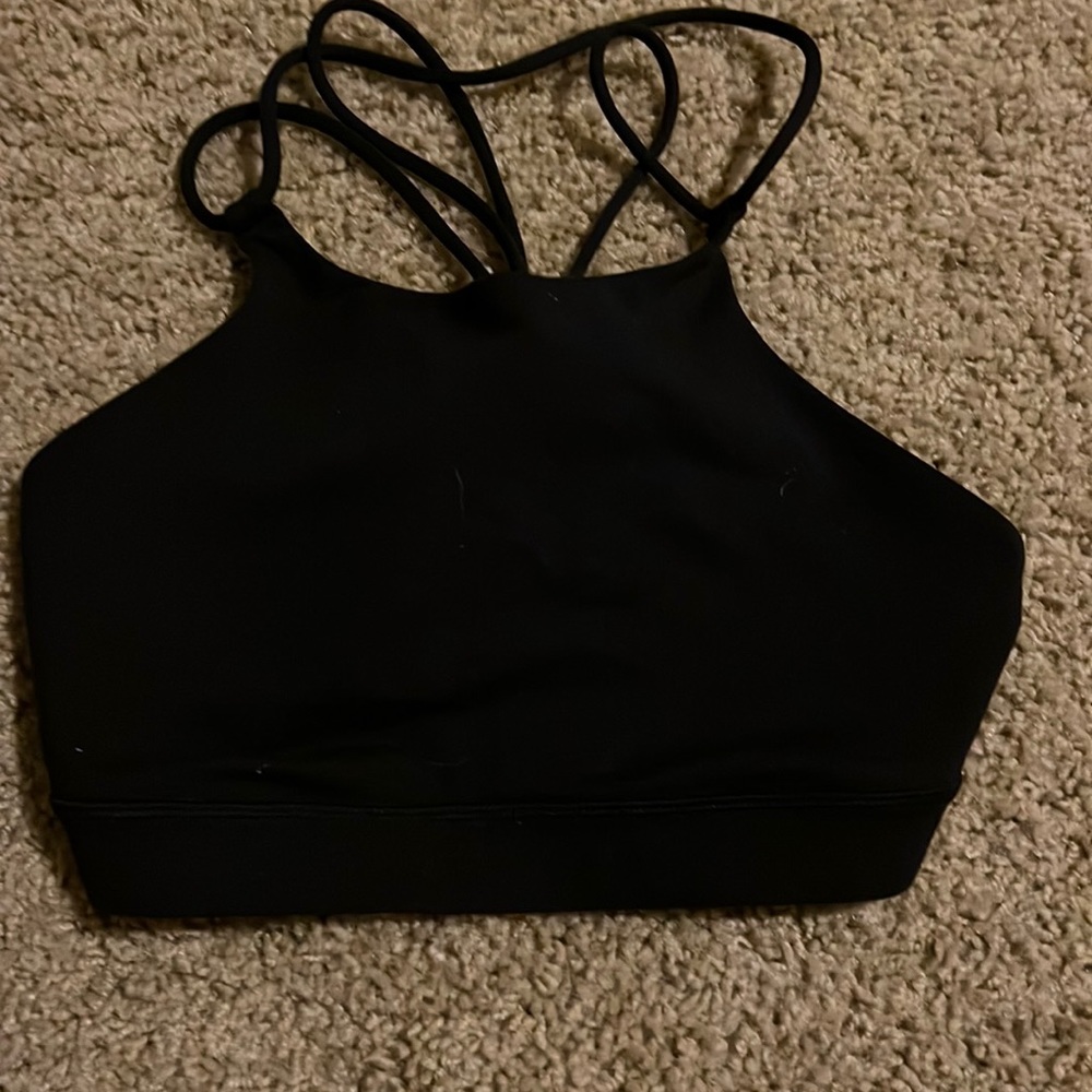 lululemon sports bra